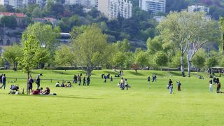 lieux de pique nique avec des enfants lyon Parc de Gerland