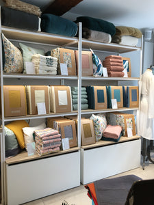 magasins de linge de lit en lyon Olivier DESFORGES Lyon. / www.bd-sweethome.com