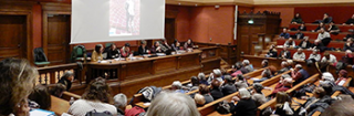 l'UTA sur le campus et hors les murs de l'université Cette année, 12 cycles se dérouleront sur le campus des Berges du Rhône, 3 cycles sur Lyon (Maison des Sciences de l'Homme - MSH et Goethe-Institut) , 5 cycles dans des espaces culturels en dehors de Lyon (Chasselay, Saint-Symphorien-d'Ozon, Saint-Romain-en-Gal, Dardilly, Trévoux), et 3 cycles seront réalisés en visio-conférences. (Le cycle 24 est reporté à la saison prochaine).