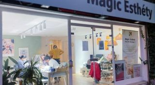 lieux manucure pedicure lyon Magic Esthety : Onglerie (ongle, pédicure), massage, extension des cils