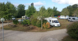 bungalows campings bungalows en lyon Camping le val d'amby