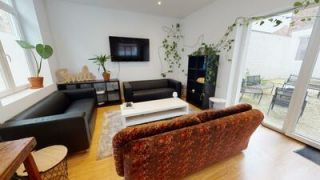 Chambre en colocation maison meublée - 10 pers. - 243m2 - 495 € cc