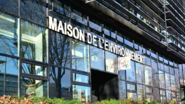 reseaux de bibliotheques dans lyon Maison de l'Environnement de la Métropole de Lyon