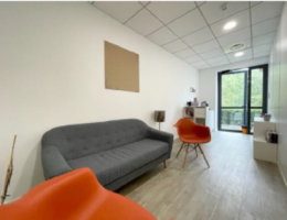 LES BUREAUX DE L ETANG BAT E
