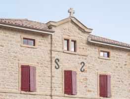 Réhabilitation de la cure de Fleurieu sur Saône en maison de la Culture